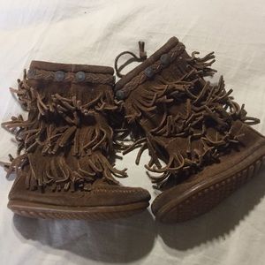 Minnetonka Fringe Boots